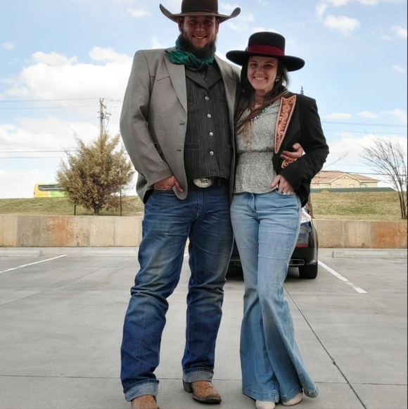 Wrangler Light Blue Flare Bell Bottom Jeans - Picture 2 of 7